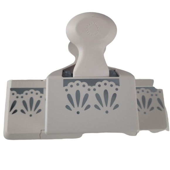 Martha Stewart Punch Paper Scrapbooking Card Making - Picture 5 of 6